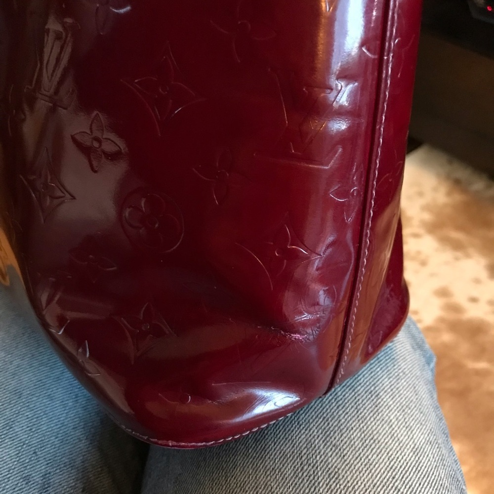 Louis Vuitton Pomme D’Amour Vernis Houston bag - Picture 12 of 16